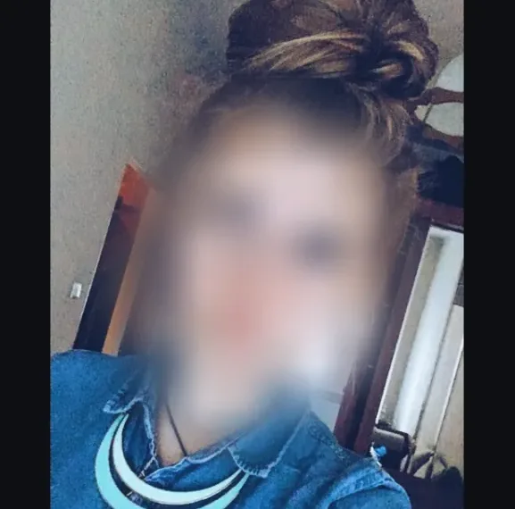 Büsra, 34