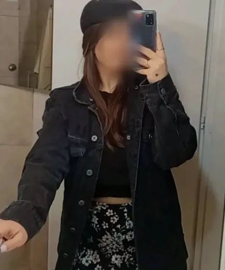 Carla, 29