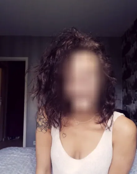 Dilara, 30