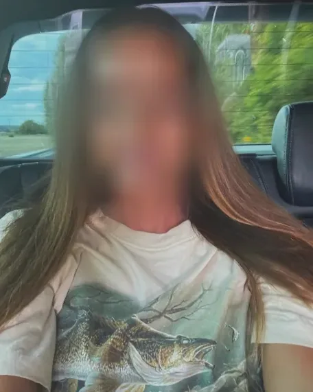 Emma, 39