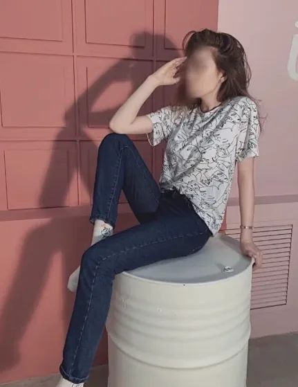 Jana, 21