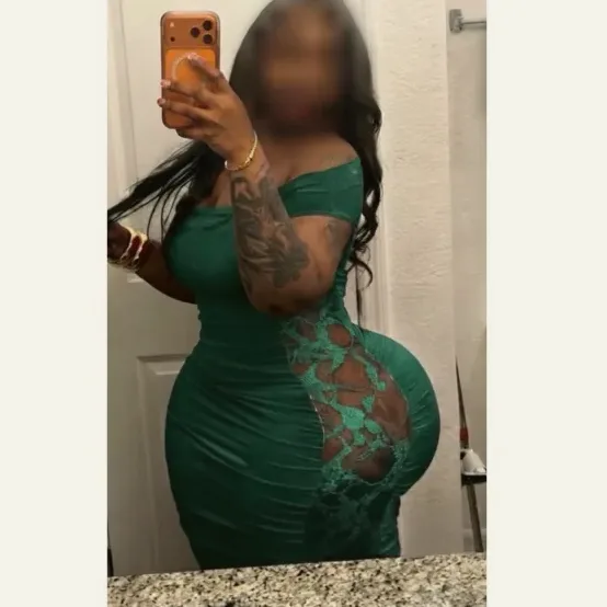 Maren, 26