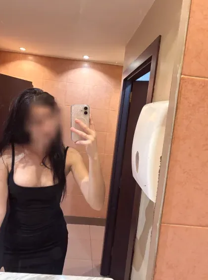 Nisa, 18