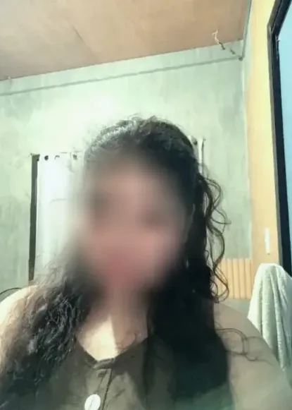 Selina, 20