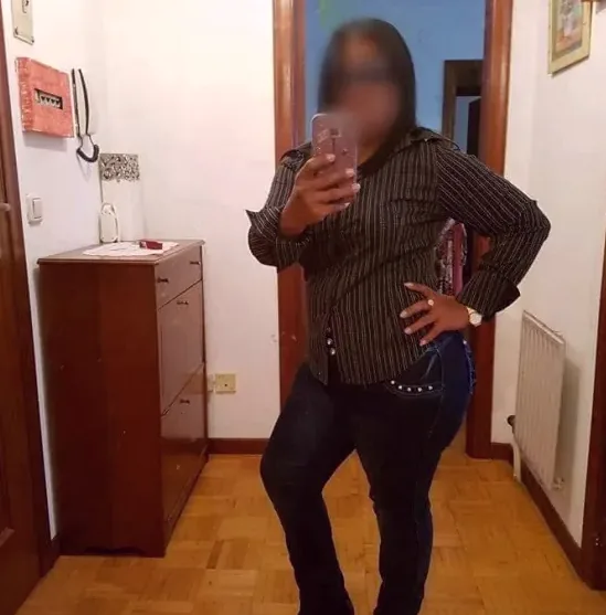 Viktoria, 39